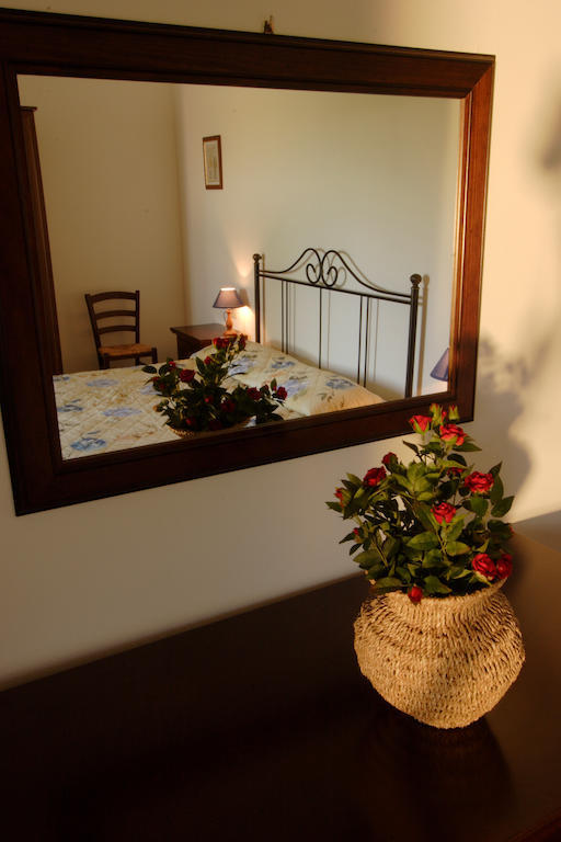 Agriturismo Quattro Pini كاستاجنيتو كاردوتشي المظهر الخارجي الصورة
