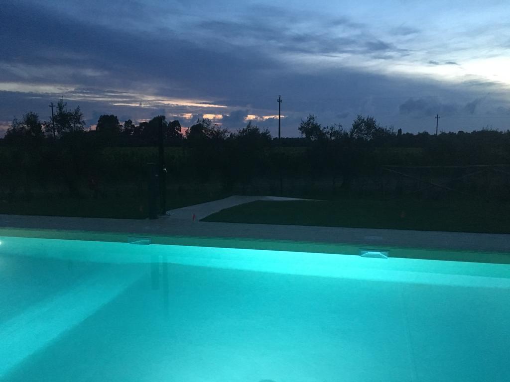 Agriturismo Quattro Pini كاستاجنيتو كاردوتشي المظهر الخارجي الصورة